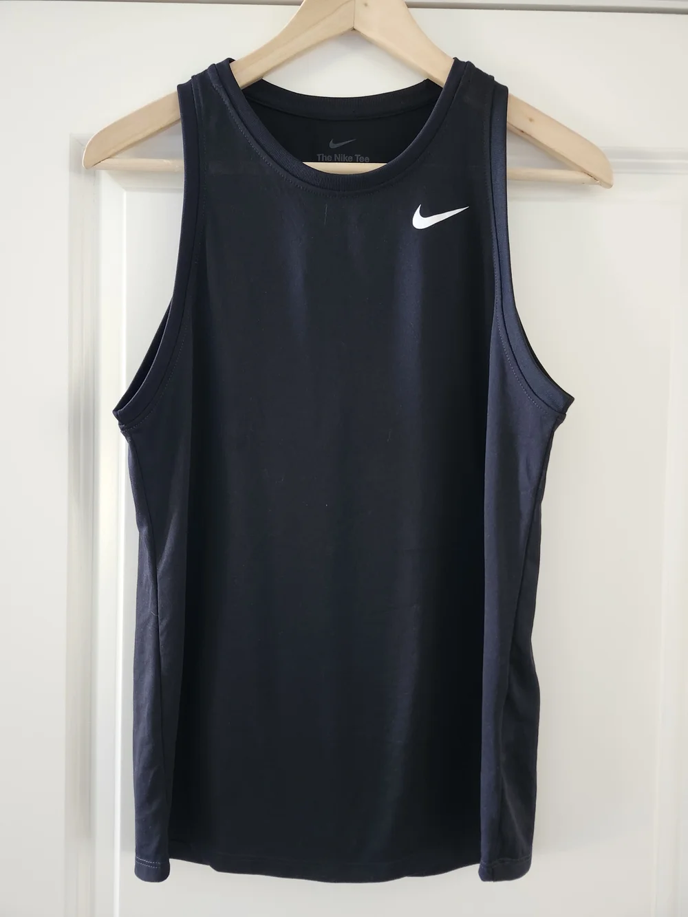 Nike Dri-FIT The Nike Tee Black Sleeveless Training Tank Top Size Small